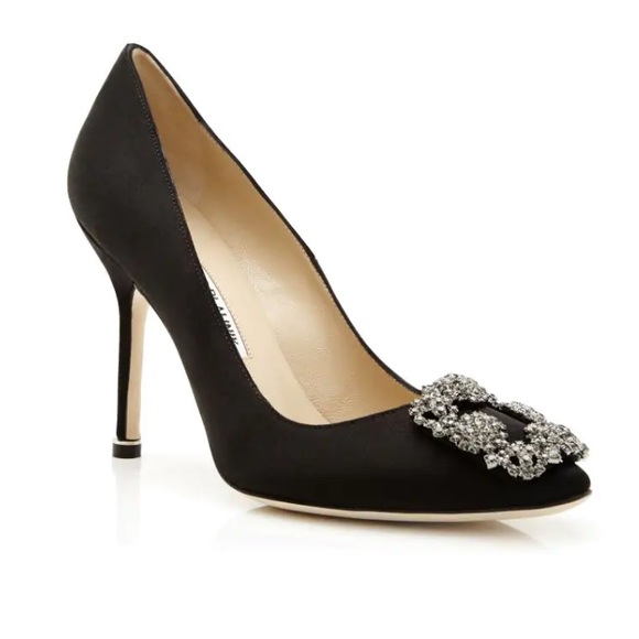 MANOLO BLAHNIK HANGISI
Black Satin Jewel Buckle Pumps - Picture 2 of 7